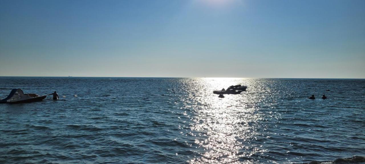 Sea View New Apartment Durres Luaran gambar
